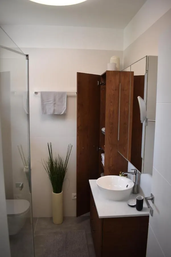 Appartment Le Tende - Pool,Family- Friendly, Tv, Wlan Colà 0*,  イタリア